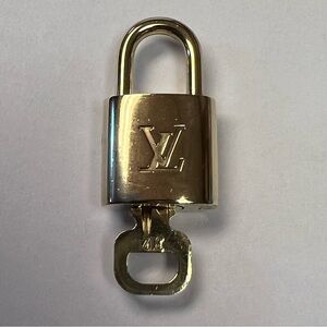 Louis Vuitton lock and key #‎ 312